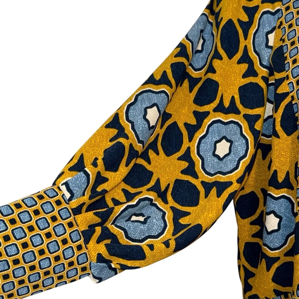 CHICO'S‎  Geo Print Drape Sleeve Blue Echo L/S Woven Pattern Top NWT $99 Size 6 - Picture 6 of 8